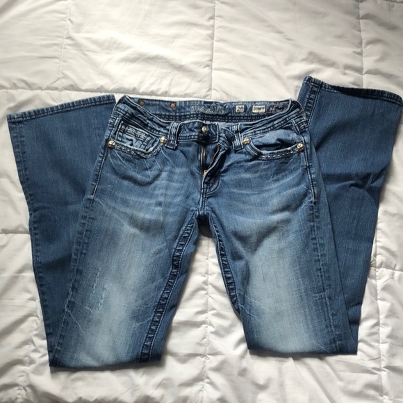 Miss Me Jeans! - Picture 2 of 3